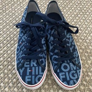 Tommy Hilfiger Oryana 2 Canvas Sneaker